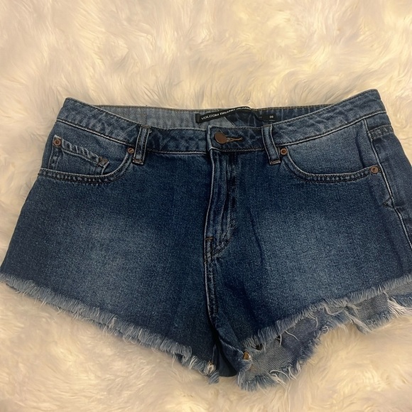 Volcom denim shorts - Picture 1 of 4
